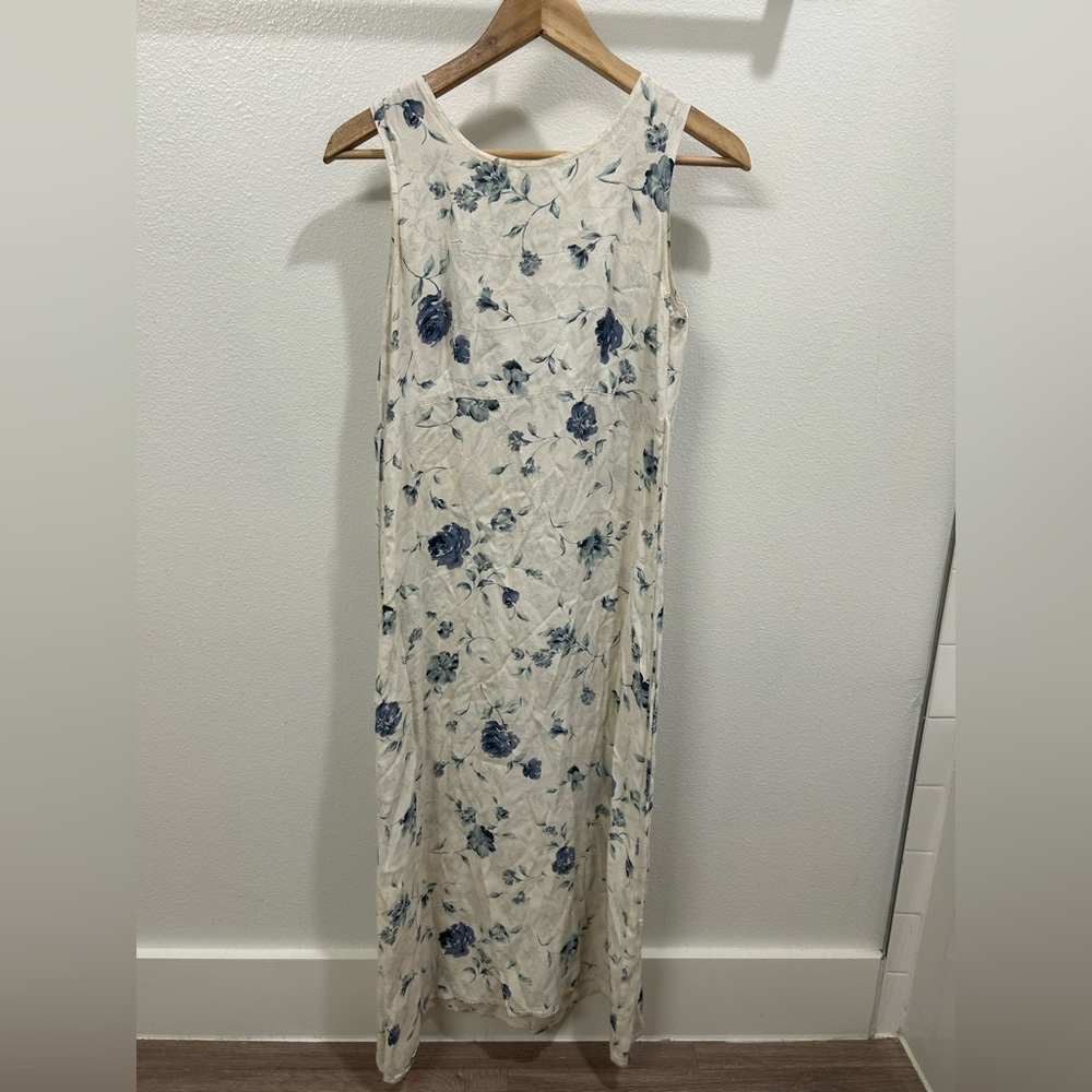 Vintage Los Angeles gal dress white and blue floral